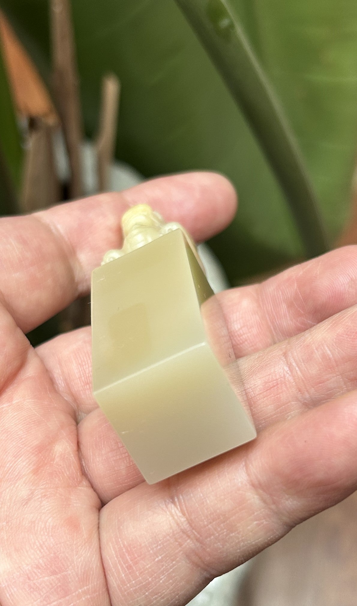 Top view showing smooth square flat stamping base of Laos stone chop