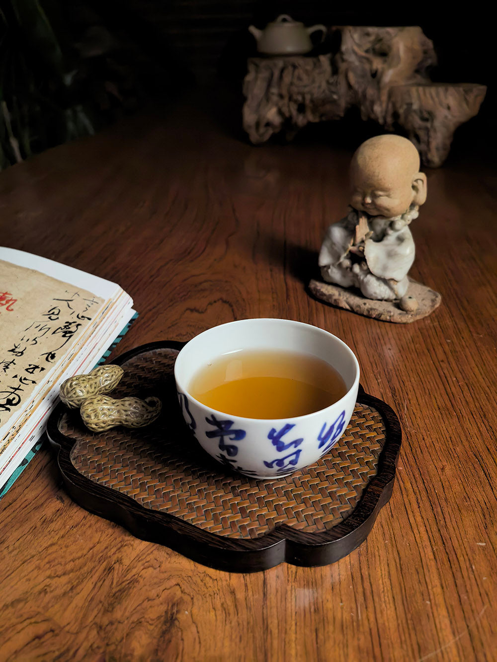 Jingdezhen Handmade Qingbai Porcelain Folded-Base Tea Cup