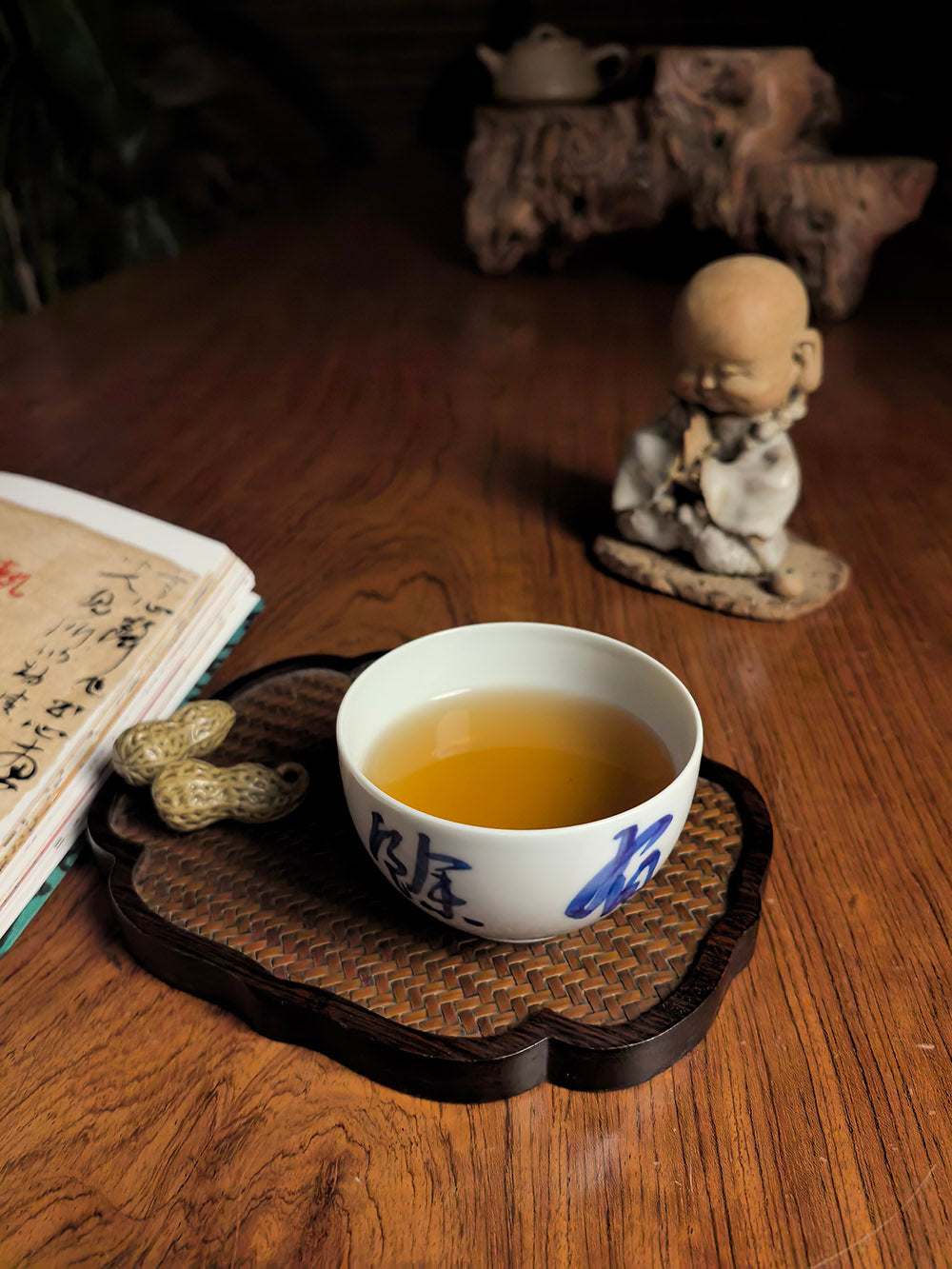 Jingdezhen Handmade Qingbai Porcelain Folded-Base Tea Cup