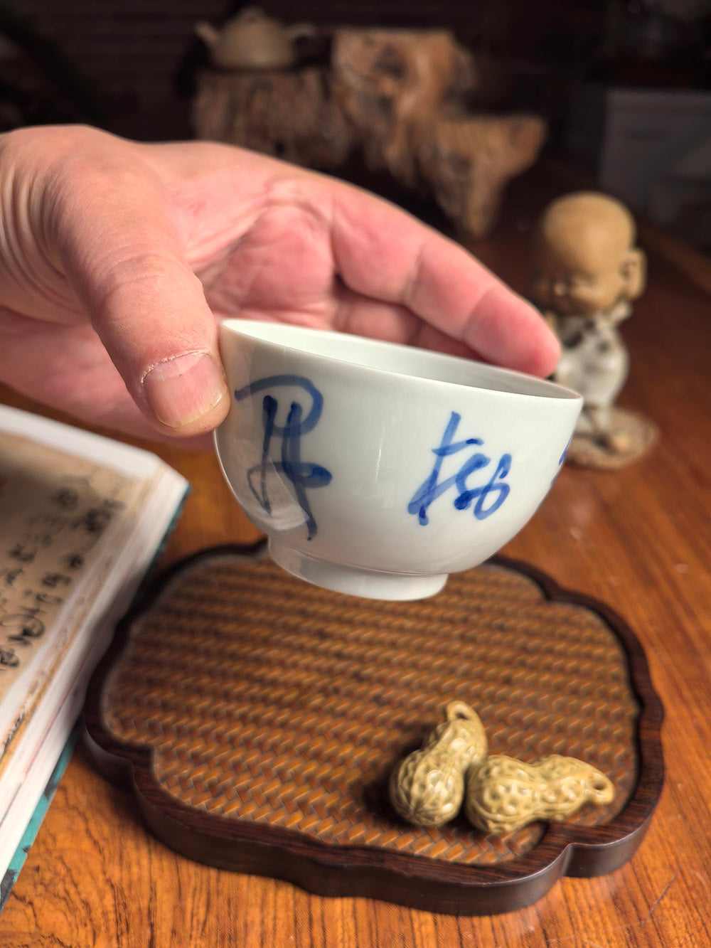Jingdezhen Handmade Qingbai Porcelain Folded-Base Tea Cup