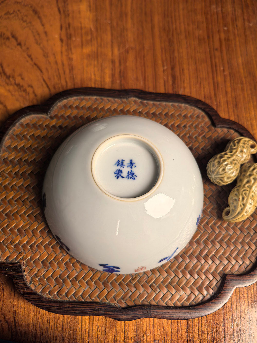景徳鎮手作り青白磁プールティーカップ